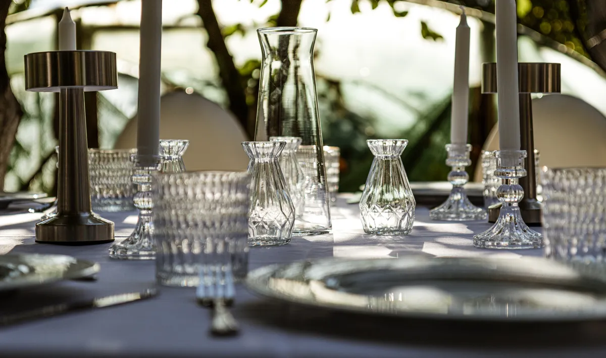 Event Rent oprema i postavka za proslavu na otvorenom — fotografija 9